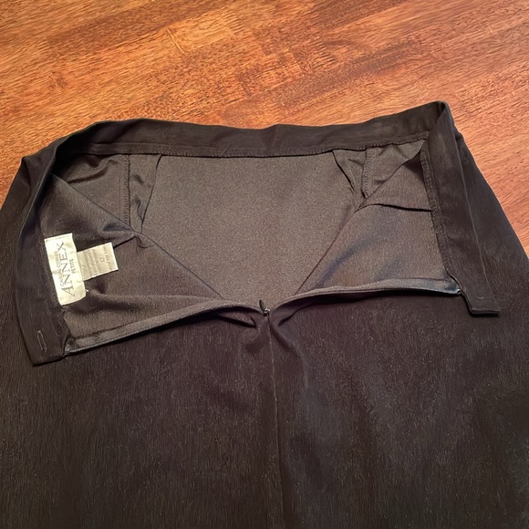 Casual Corner Annex petite ankle length black skirt - Picture 10 of 14